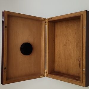Humidor